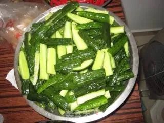 腌黄瓜