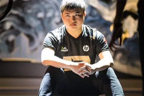 你如何评价Uzi加入BLG这件事?