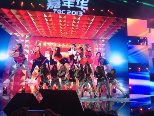 少女时代亮相剑灵Soul Party 中文主题曲发布