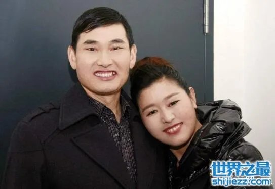 朱之文离婚后的老婆,大衣哥出名后抛弃糟糠之妻