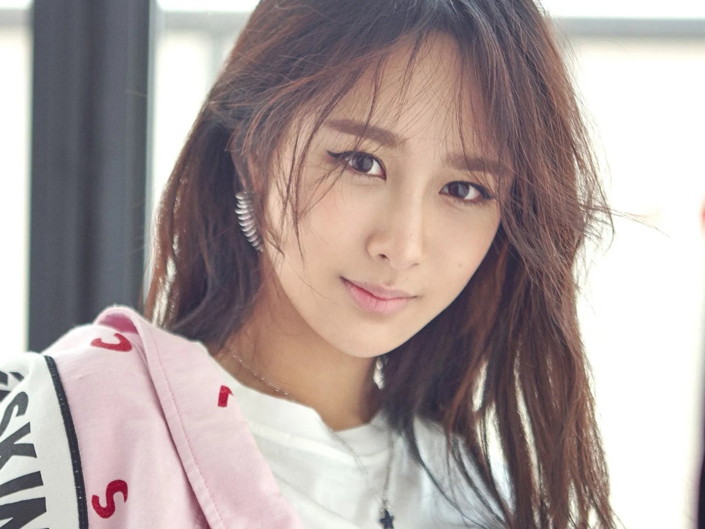 赵又廷探班林更新，你为哪位好友探过班？