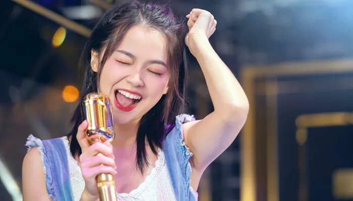 feat是什么意思 歌曲后面的feat是什么意思