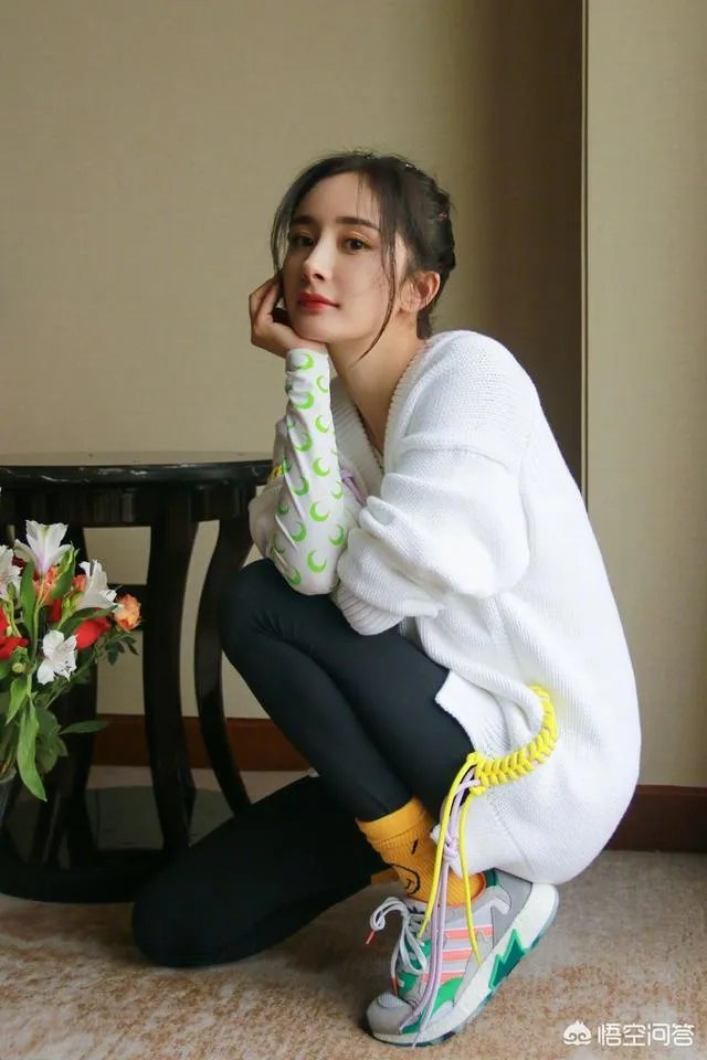 杨幂认证钢铁直女,这是什么梗?