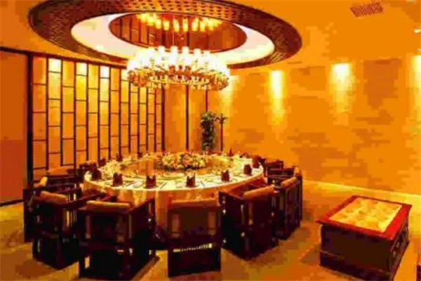 深圳十大酒店排行榜：百合酒店上榜，它是深圳最高