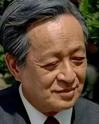 关海山关之琳什么关系？ “香港第一美女”的父亲是谁？