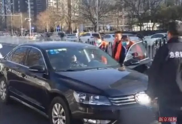 北京一专车司机车内死亡，滴滴称事发时未接单，这事你怎么看？