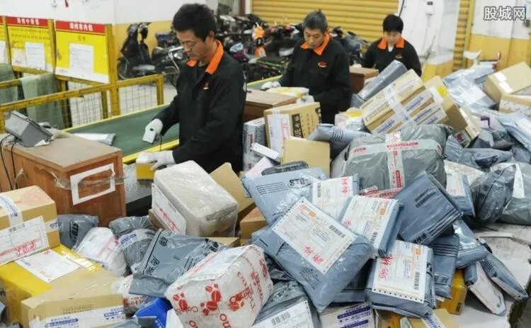 投诉快递员遭殴打 申通或将摊上大事