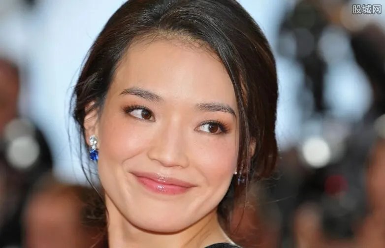 舒淇出卖林心如 发布林心如抠鼻不雅照