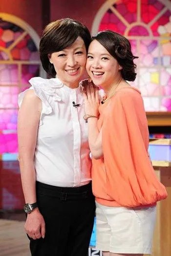 宝妈和曾志伟有几个孩子? 结婚三年就离婚源于聚少离多