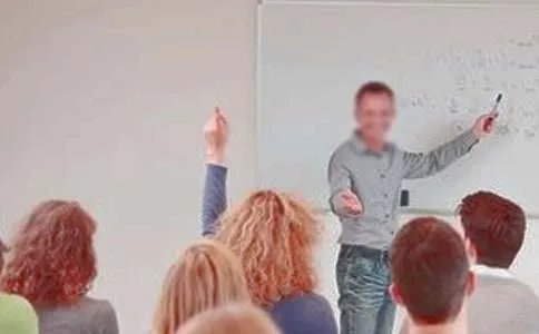 我的漫画老师作文