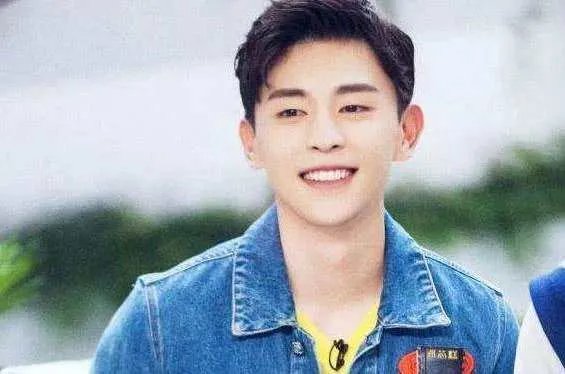 邓伦家房子塌了?这是怎么回事?