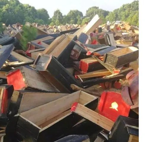 江西多地抢棺砸棺是为什么？