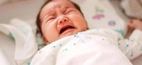 幼儿园小朋友睡觉自己哄自己，对此你有何评价？