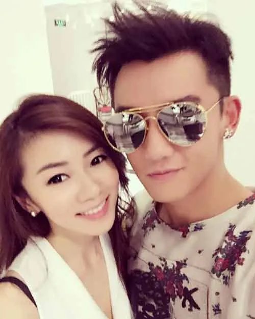 程晓玥的妈妈郭敬红资料 程晓玥的爸爸程翔做什么的