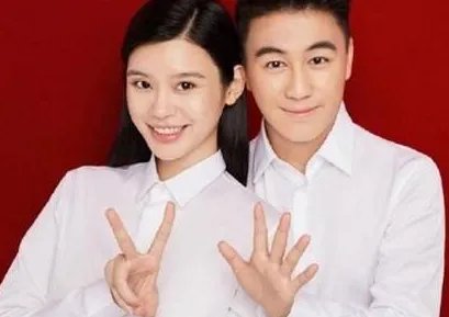 我不是有无限额度的富二代，何猷君这话什么意思呢？