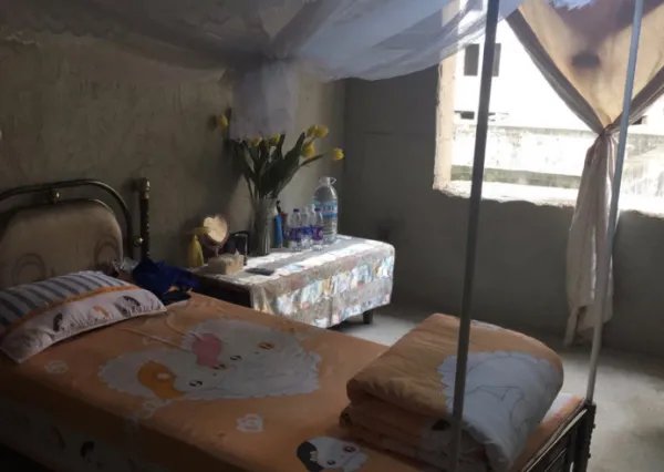 昆明业主住烂尾楼雨水洗脸，此楼盘为何陷入了烂尾？