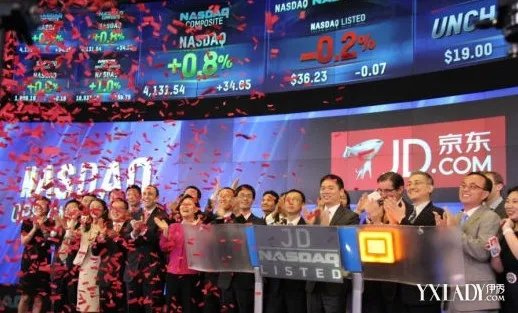 京东上市刘强东求婚初恋女友现身揭秘刘东强奶茶妹妹恋爱史