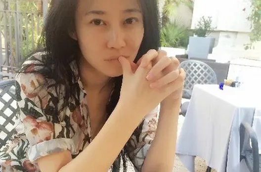 谭卓八卦资料及照片 演员谭卓结婚了吗老公是谁?