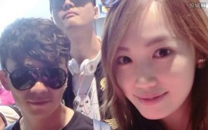 太狗血了！马蓉宋喆父母离婚？ 看完后我惊呆了！