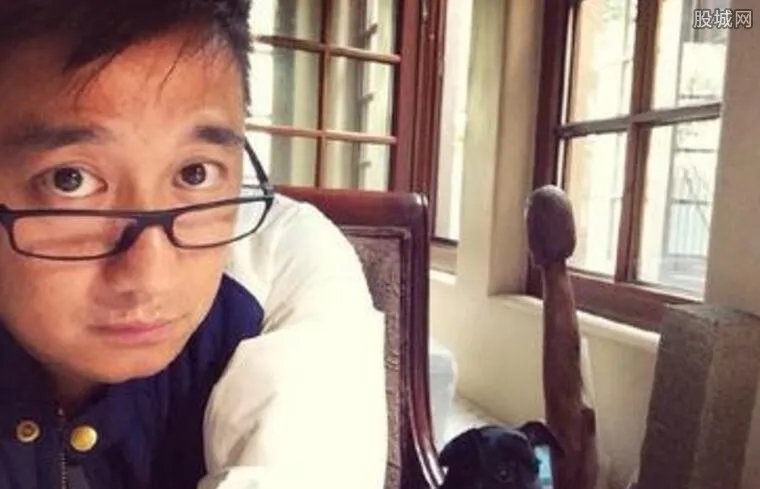 黄磊出轨女编导是谁 黄磊出轨是真的吗？