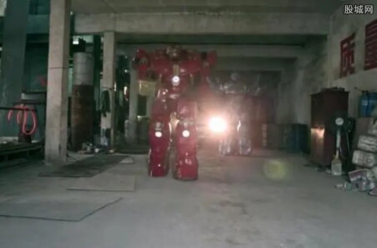 农民造机器人 揭秘他是怎么制造出机器人的