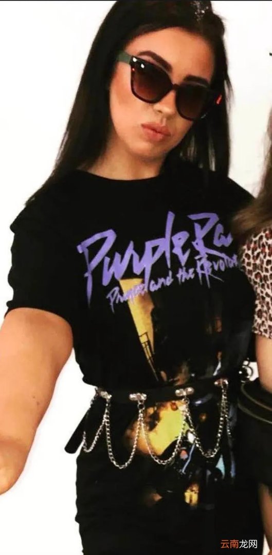 真人女人阴性部道，英国女子新冠检测呈阴性