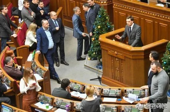 怎么看待乌克兰总统泽连斯基驳回总理贡恰鲁克辞呈？