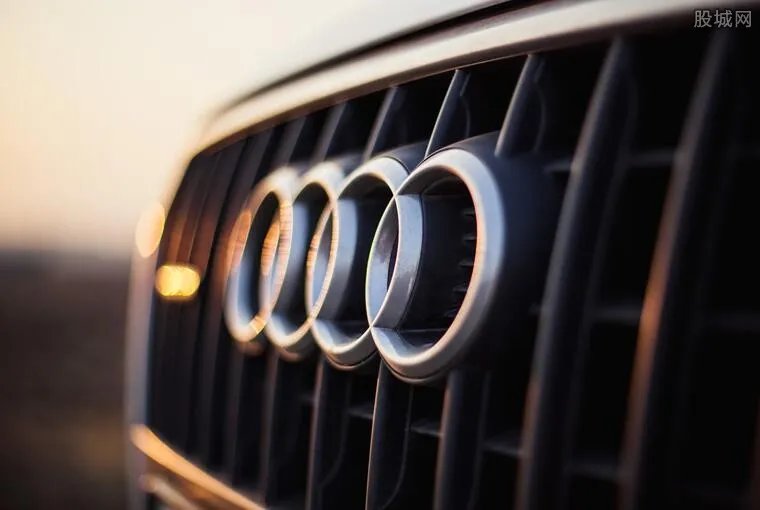 奔驰奥迪大裁员 世界车企疯狂裁员原因是什么