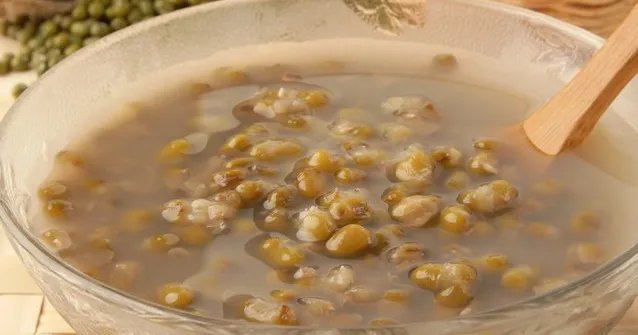 满记甜品等知名餐饮品牌吃罚单，被罚的原因是什么？