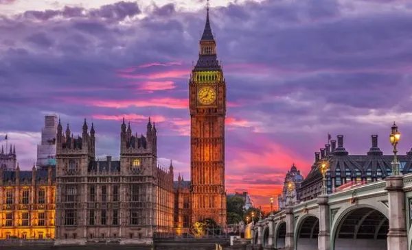 英国人口是多少?