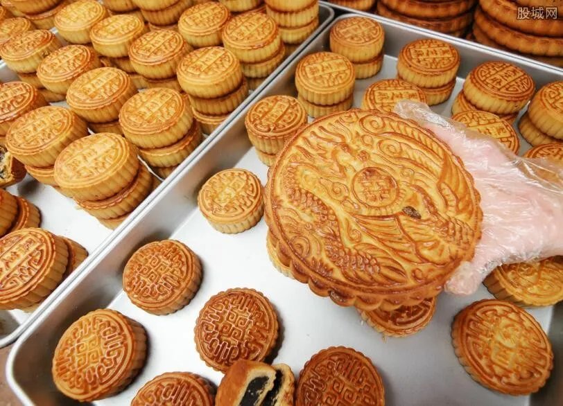 中秋月饼多少钱一盒 最便宜的月饼批发价格表