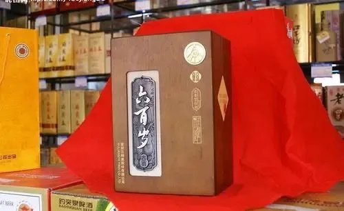 五粮液六百岁酒52度价格表 五粮液六百岁酒多少一瓶