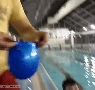 亚洲女平衡大师简介（搞笑趣图：蛇精转世！舌头舔鼻尖）