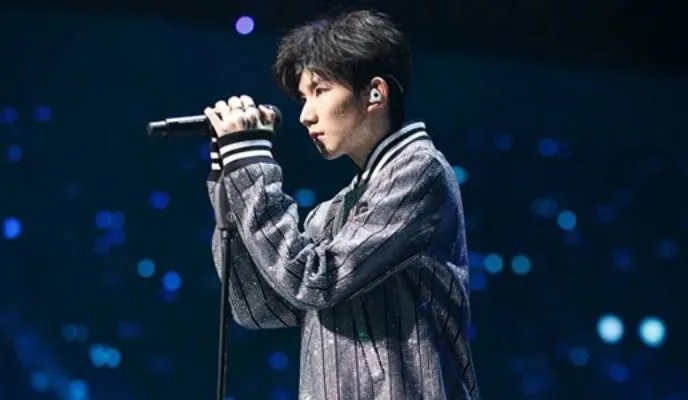 导演向王源道歉真相详情始末：导演向王源道歉说了什么