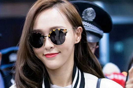 北影富二代华汉　竟是多位女星的男朋友！