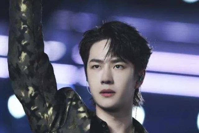 2021年央视春晚明星阵容曝光，肖战万茜名列其中，你最期待谁？