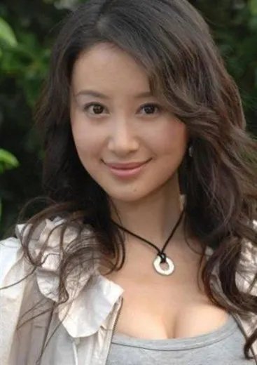 揭舒畅的不雅照片 曝光真空的爆乳照