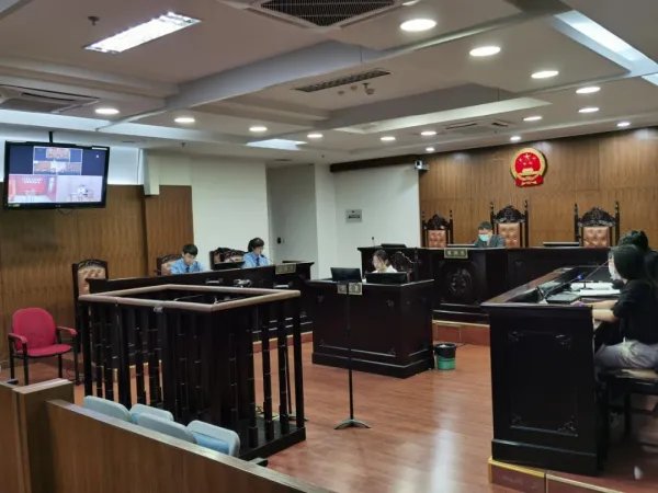 全国首例“微信解封”入罪案宣判，帮人解封微信也犯法吗？