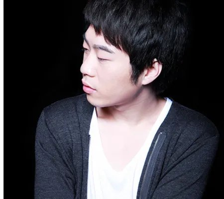 乔洋的图片海量集锦  单曲《蜡笔没了小新》描述童话般爱情