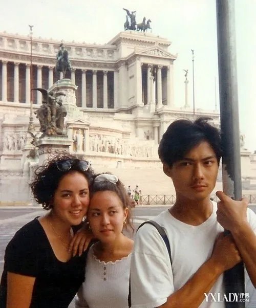 爆周迅男友高圣远青涩私照不帅的影后看不上