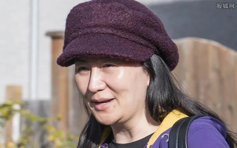 加法庭要求皇家骑警归还孟晚舟物品 手机密码遭泄露