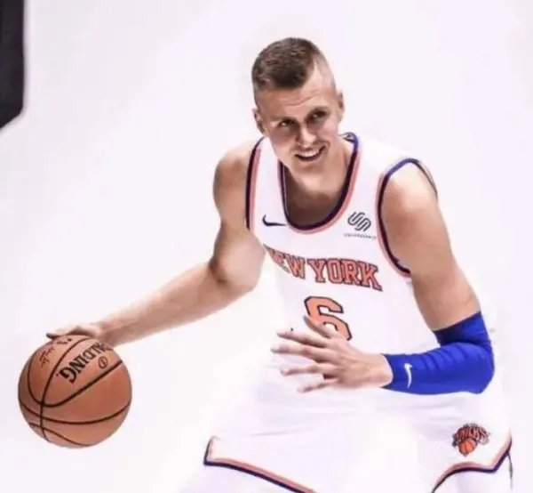 波尔津吉斯半月板撕裂，他是怎么受伤的？