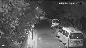 男子砸19车偷走23元 经查证为惯犯已坐牢多年