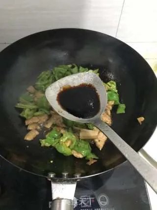 青椒炒肉