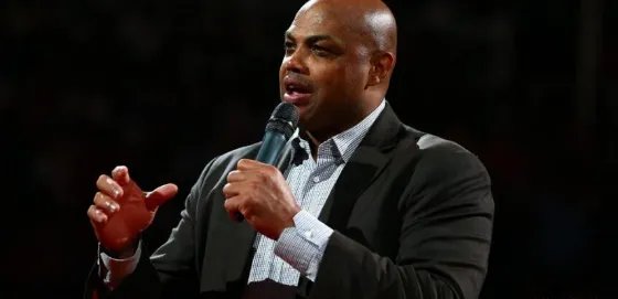 巴克利因为什么事对格林道歉？