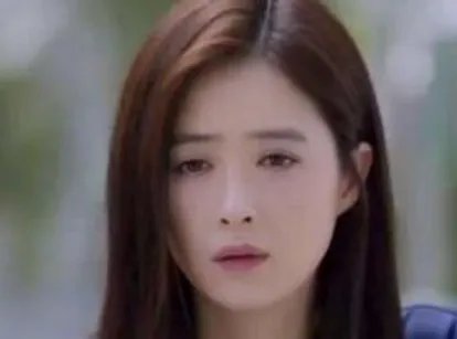 《如果岁月可回头》江小美的身份是什么 江小美背上的伤疤是怎么来的