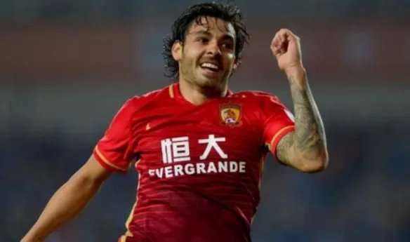 盘点那些加入中国国籍的运动员们:代表中国队出战!