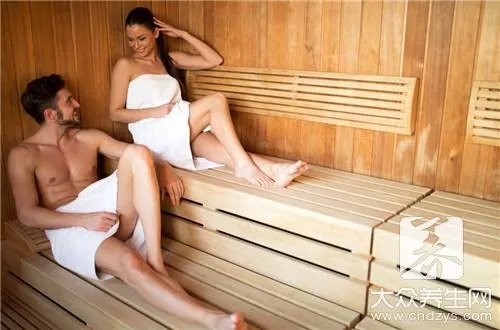  蒸桑拿注意事项
