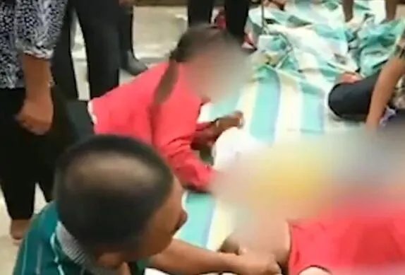 爷孙3人坠河孙子孙女溺亡 事件背后的真相让人落泪