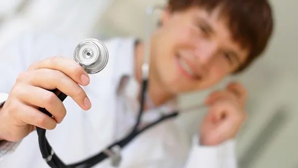 中耳炎症状有哪些表现?中耳炎最好治疗方法是什么?